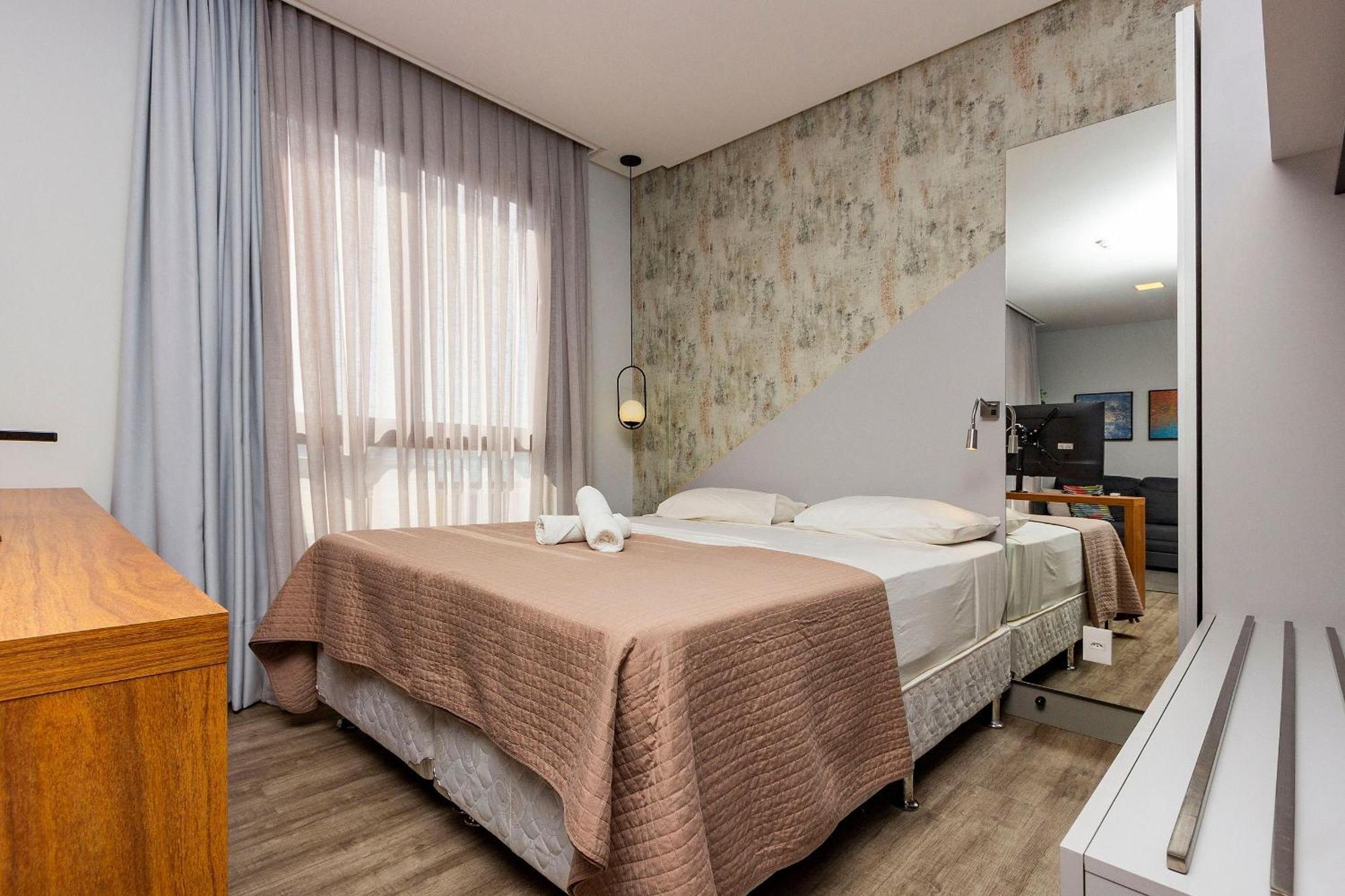 Aion Suites 303 - Lindo Apartamento Com Vista Para O Mar, A 60M Da Praia De Bombinhas, Com Piscina E Academia No Rooftop. Extérieur photo